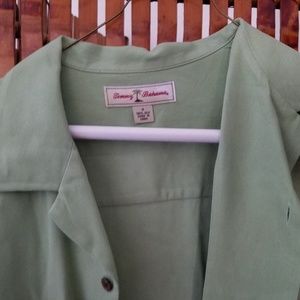 Tommy Bahama size small men's shirt